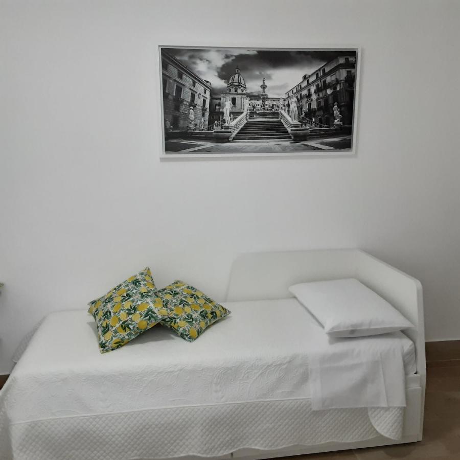 La Camera Di Stella - Ai Normanni Hotel Palermo Exterior foto